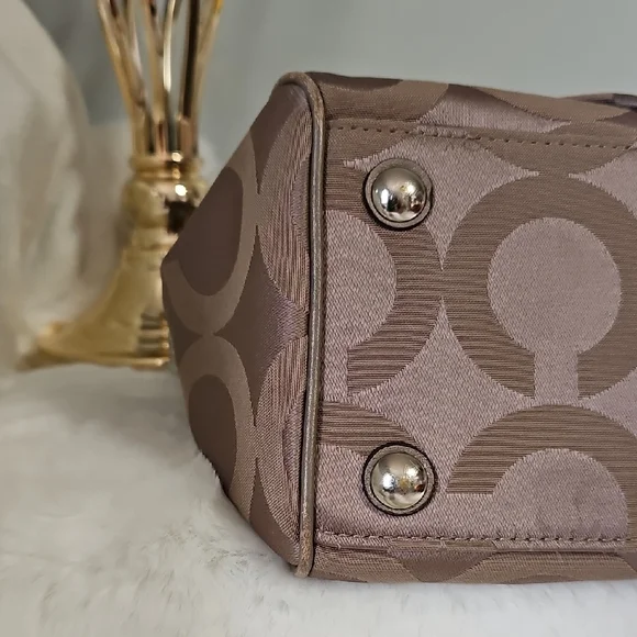 Coach Taylor Op Art Satchel - Picture 11 of 13